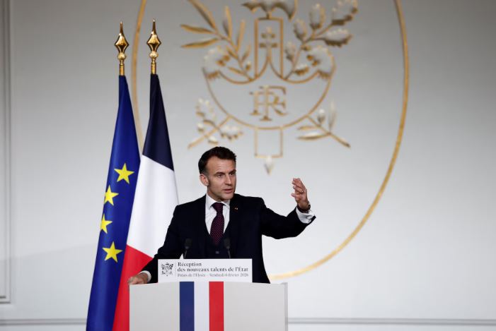 ماكرون يدعو إلى إنشاء سوق أوروبية موحدة للطاقة وشبكة كهرباء