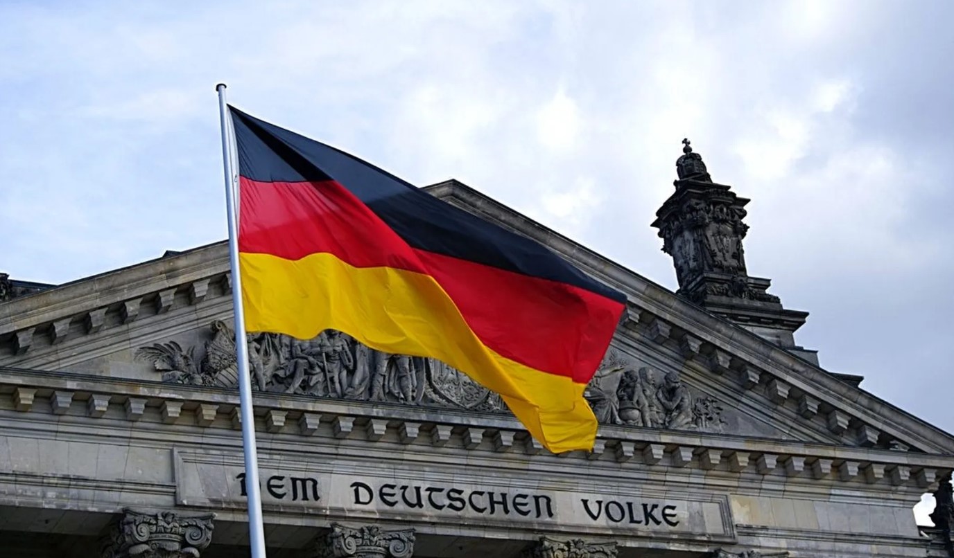 ألمانيا تشترط وقف الحرب في أوكرانيا للحوار مع روسيا