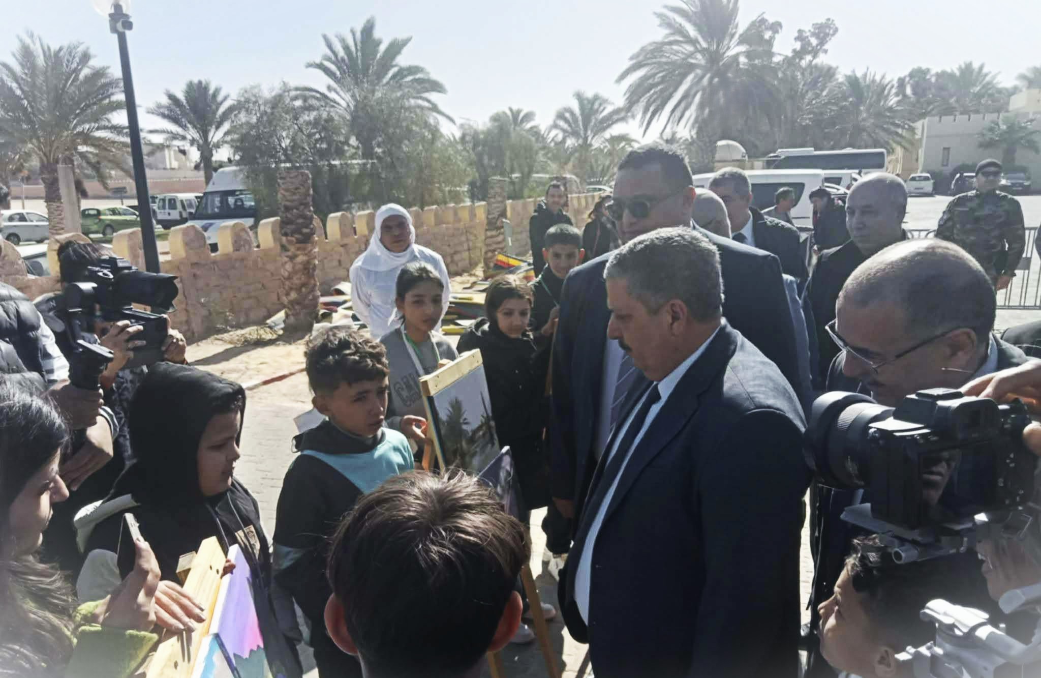 وزير التربية يؤكد على ضرورة استعادة الانشطة الثقافية داخل المؤسسات التربوية