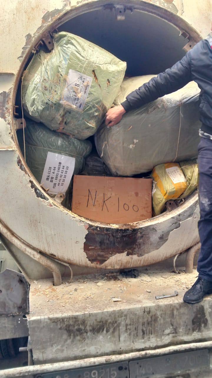 حجز كميات هامة من البضائع المهربة داخل صهريج بقيمة 1.5 مليون دينار.