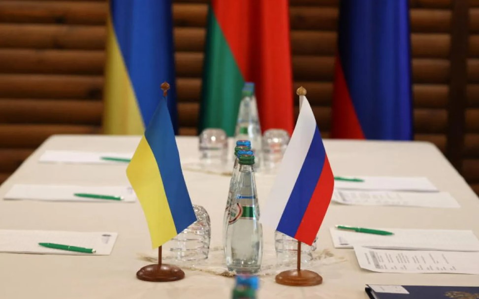 وكالة الإعلام ‌الروسية : المحادثات بشأن تسوية الحرب في أوكرانيا شابها التوتر