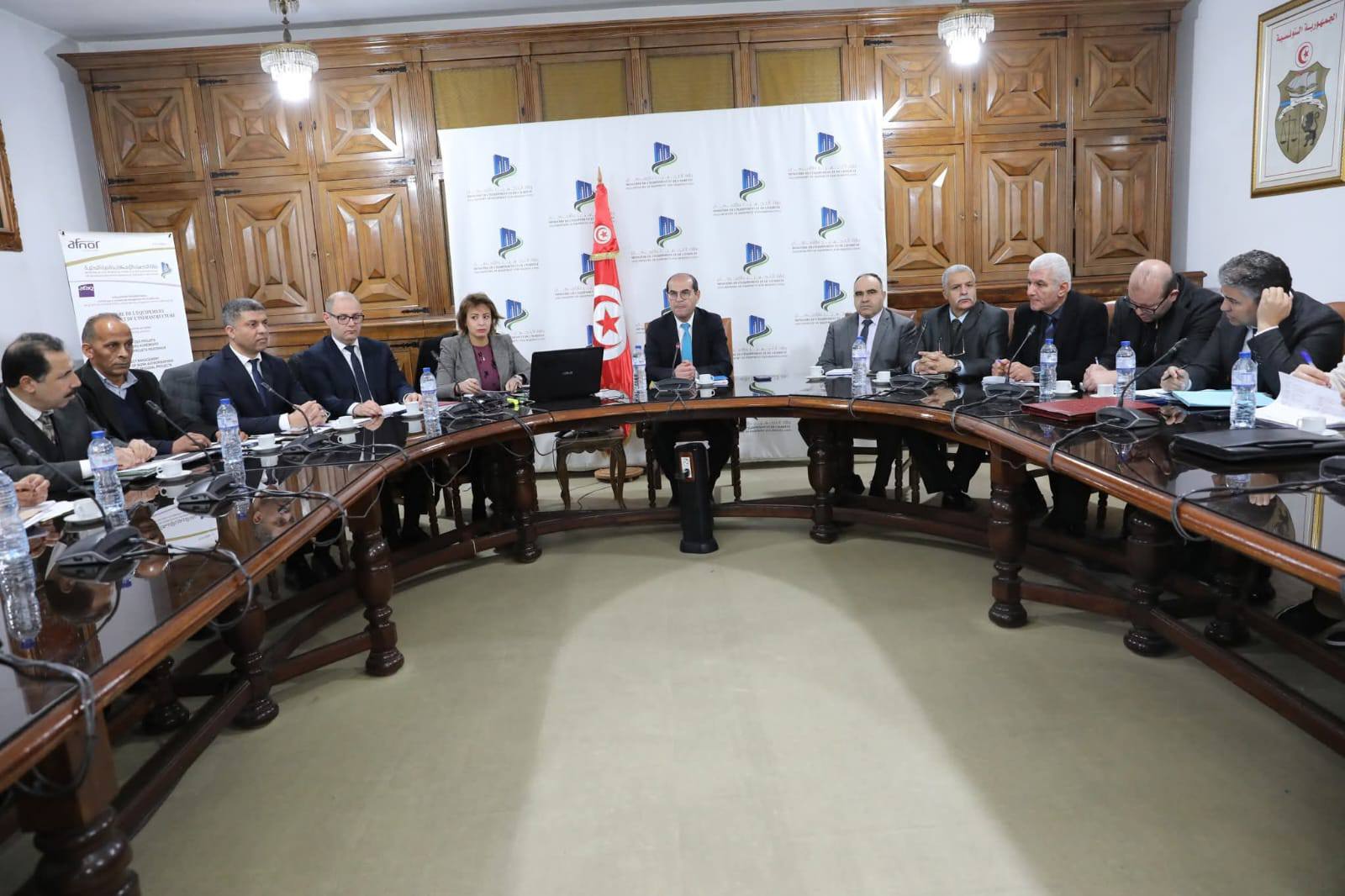 وزير التجهيز والإسكان يتابع تقدم انجاز المنصة الاعلامية الخاصة ببرنامج الكراء المملك