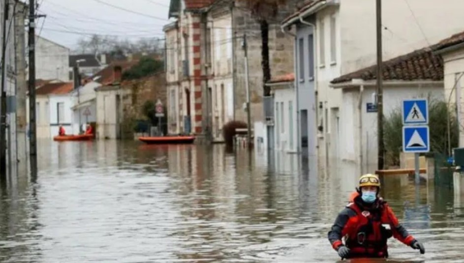  عواصف وفيضانات تجتاح عــدة دول أوروبية