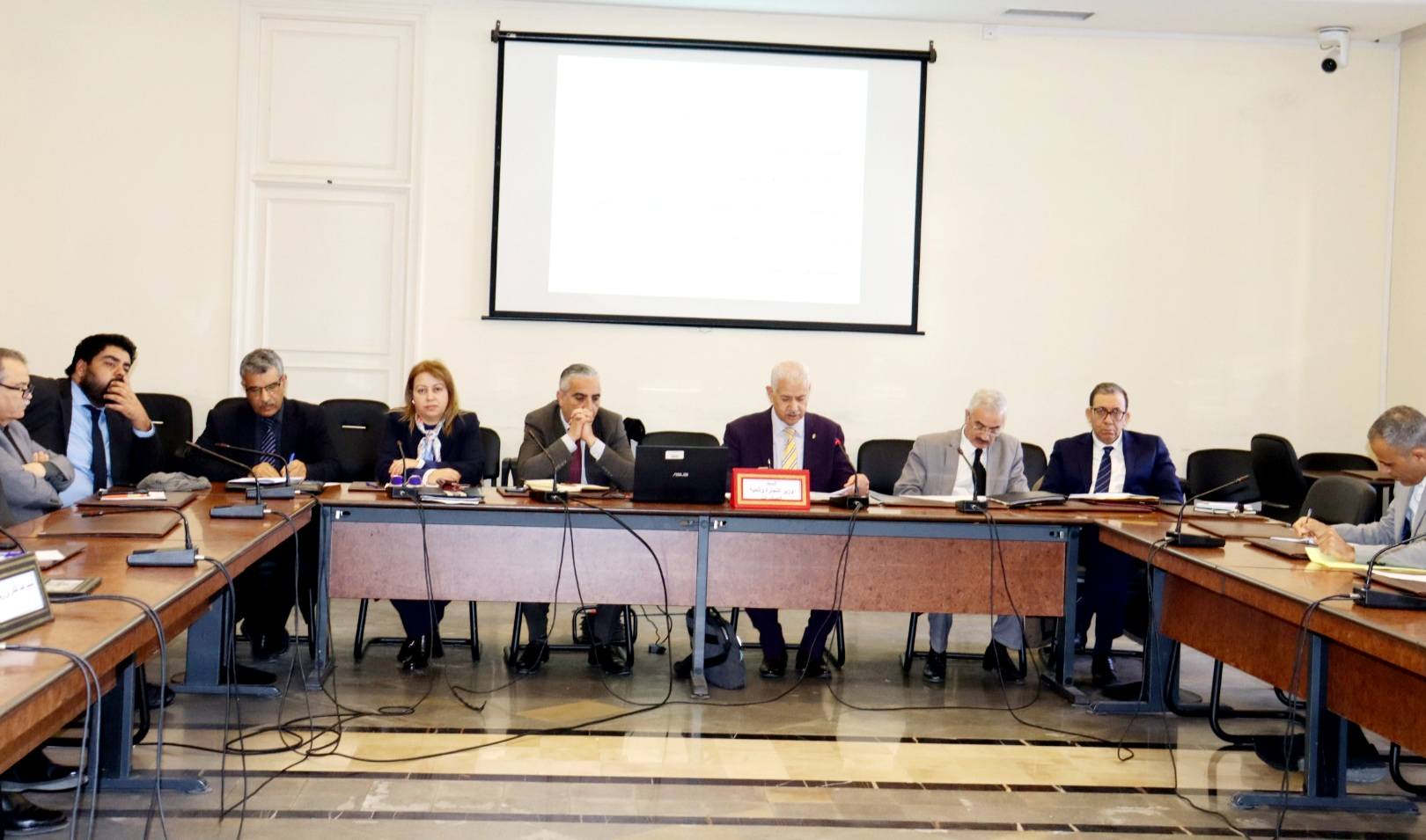 وزير التجارة يستعرض خطة العمل الخاص بشهر الصيام فيما يتعلق بالتزويد والتحكم في الأسعار