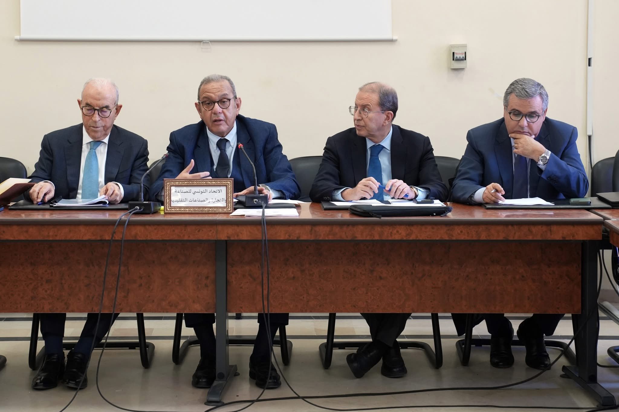 جلسة استماع بالبرلمان لاتحاد الصناعة والتجارة