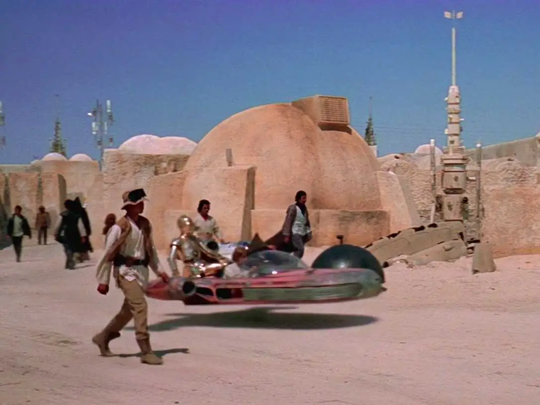 توزر: استعدادات لتنظيم تظاهرة ترويجية احتفالا بمرور 50 سنة على تصوير مشاهد من فيلم حرب النجوم بالجهة