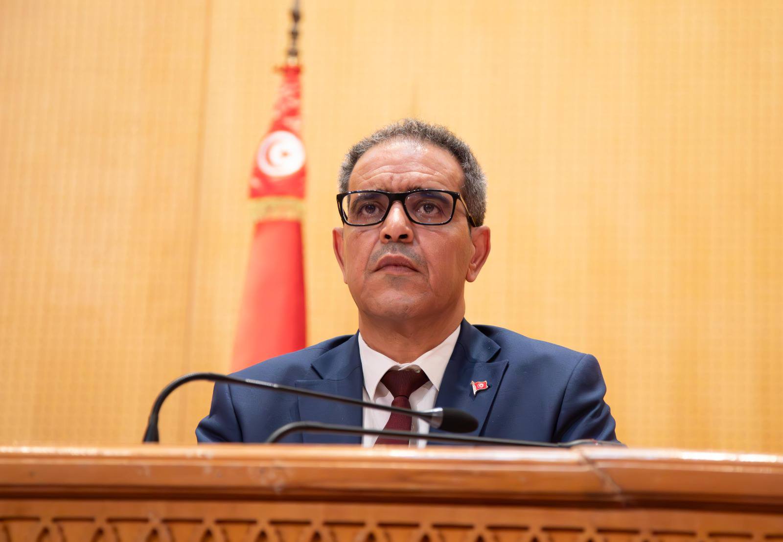 عماد الدربالي : السياسات التنموية السابقة أسفرت عن فجوات تنموية واسعة ومخطط 2026-2030 مشروع بديل يكرس ارادة الشعب