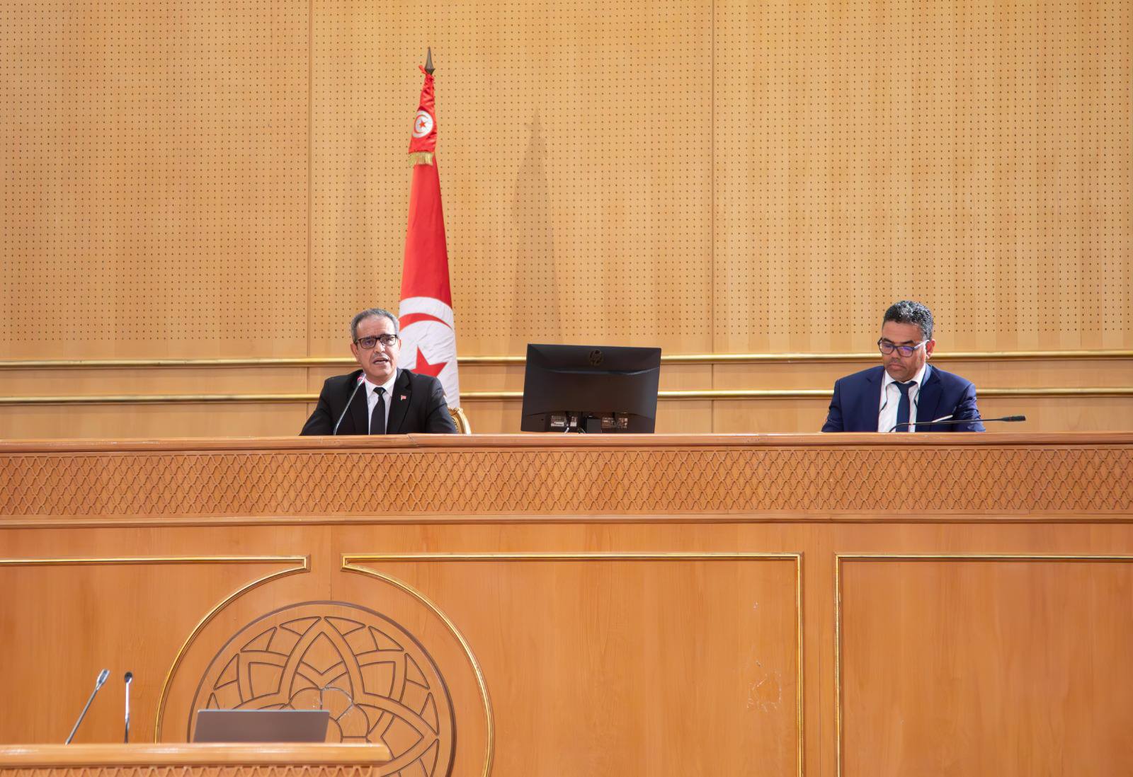 عماد الدربالي : السياسات التنموية السابقة أسفرت عن فجوات تنموية واسعة ومخطط 2026-2030 مشروع بديل يكرس ارادة الشعب