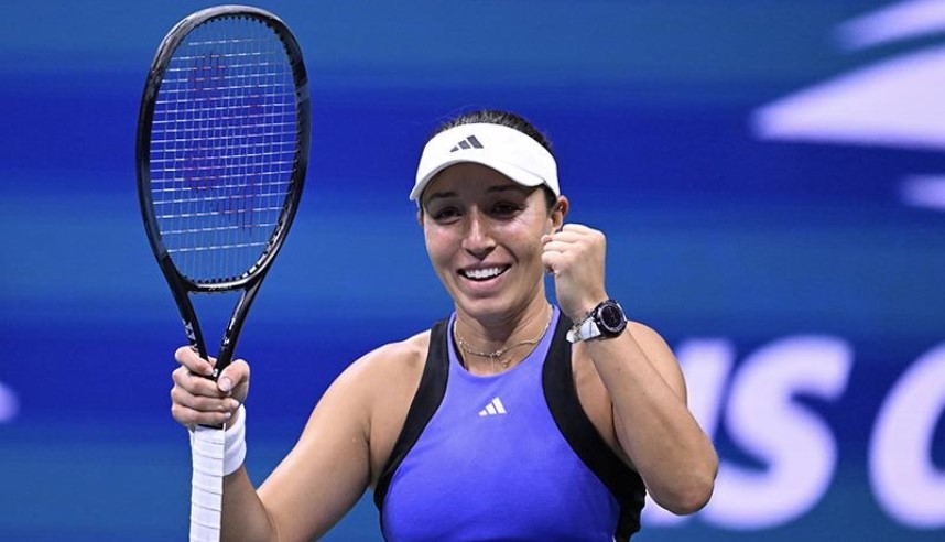 الأمريكية بيغولا تُتوج بلقب بطولة دبي ‌للتنس