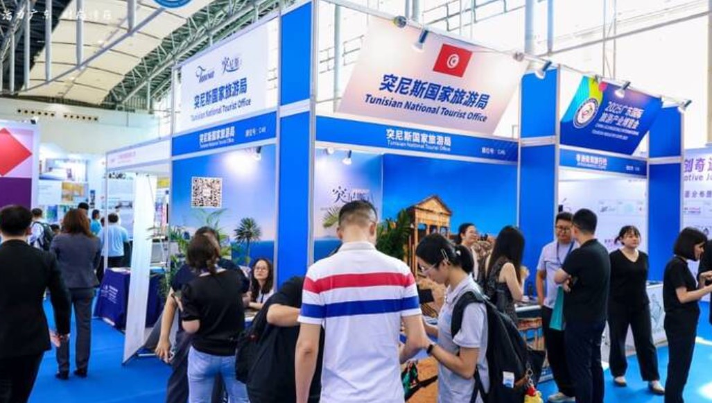 تقديرات بارتفاع عدد السياح الصينيين الوافدين إلى تونس بنسبة 20%