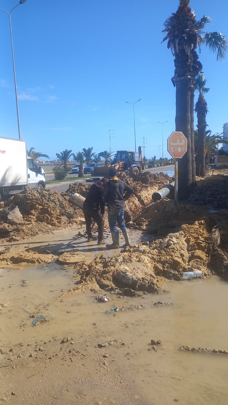 التّدخّل العاجل والأشغال التي تمّت برمجتها لإصلاح شبكة التّطهير على مستوى الطّريق المحليّة بمنطقة مسجد عيسى