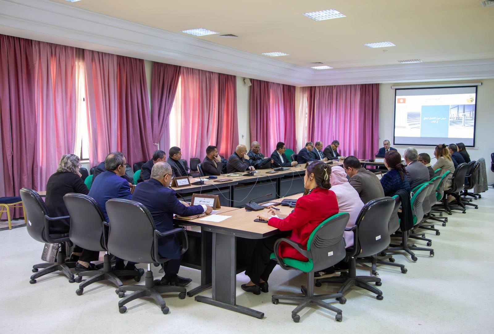 الانتقال الطاقي واللزمات ومخطط التنمية 2026-2030 محاور جلسة عمل للجنة المخططات التنموية والمشاريع الكبرى بمجلس الجهات والاقاليم