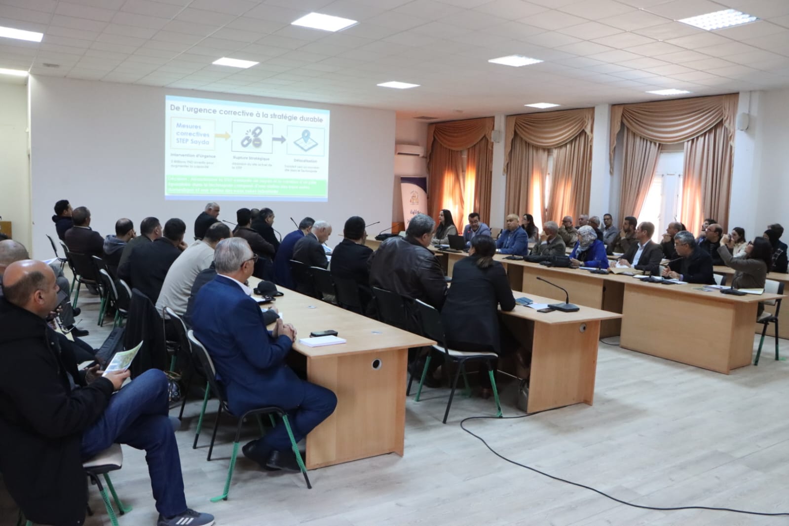 مشروع إنجاز قطب للتطهير بالمنستير الشمالية بكلفة تُناهز 200 مليار كان محور استشارة عمومية