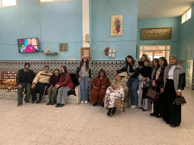 بن عروس: مصاريف "دخلة" البكالوريا بمعهد المحمدية 2 تتحول إلى مساعدات لمؤسسة رعاية كبار السن بقرنبالية