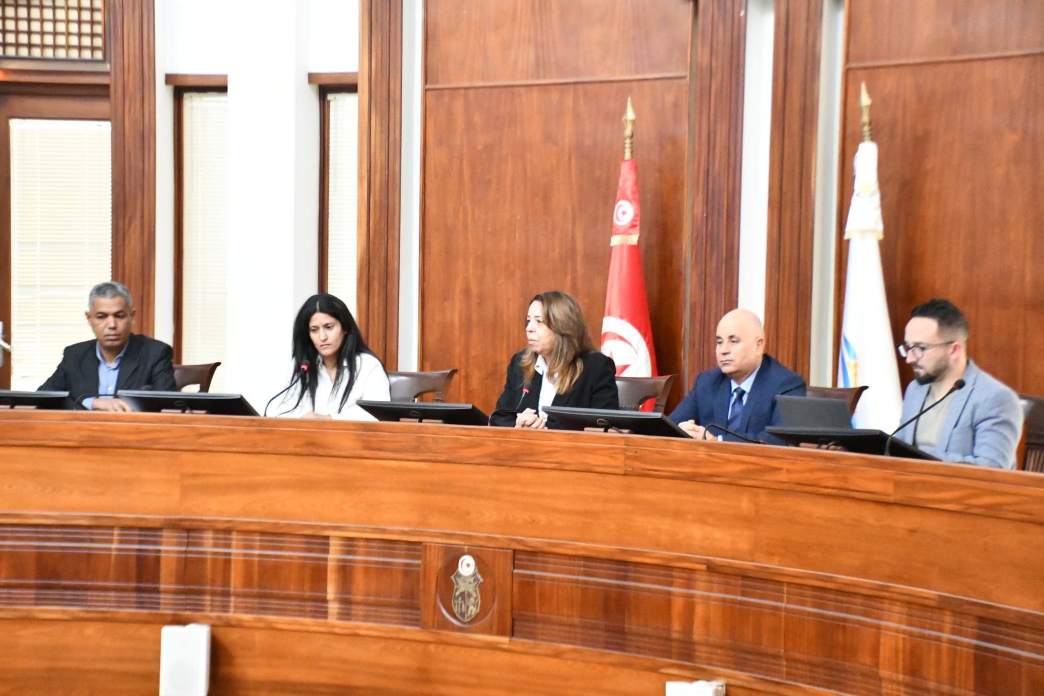 الجلسة الختامية للمجلس الجهوي في دورته النيابية الثامنة