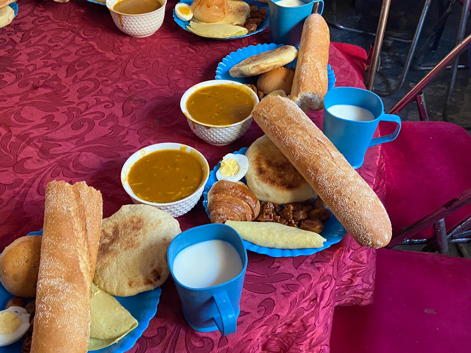 جندوبة: تنظيم إفطار جماعي لفائدة تلاميذ عدد من المبيتات المدرسيّة بالجهة