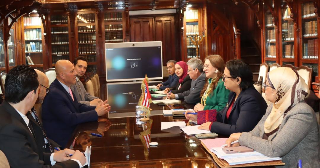 وزيرة الماليّة تستقبل سفير الولايات المتحدة الأمريكيّة بتونس