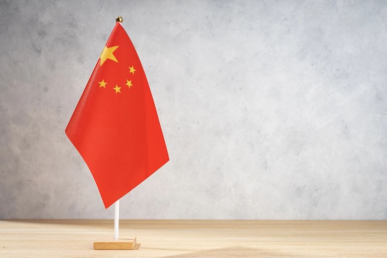 الصين تحث مواطنيها في إيران على المغادرة