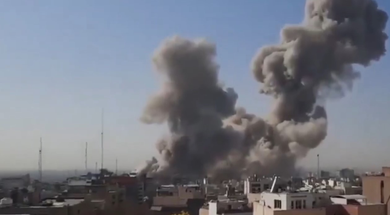 سماع دوي انفجارات في عدد من دول الخليج العربي