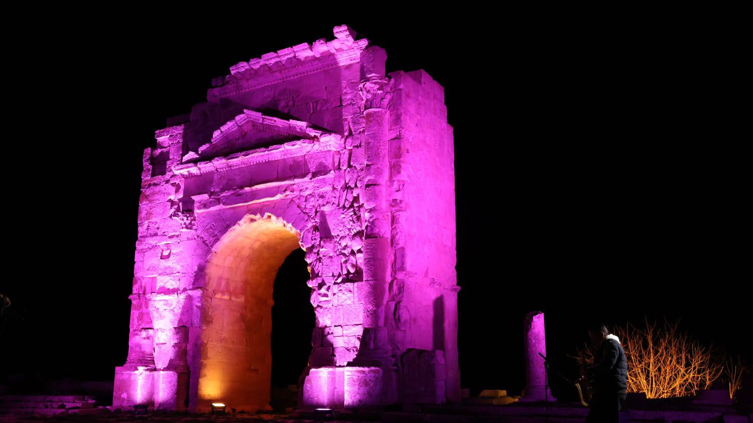 اليوم بمدينة مكثر اختتام تظاهرة  "أقواس تحت الأنوار "