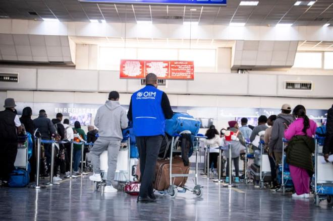 المنظمة الدولية للهجرة بتونس ترافق 1760 مهاجرا عائدا الى بلده الأصلي لبدء حياة جديدة