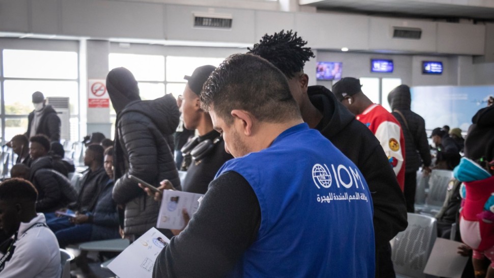 المنظمة الدولية للهجرة بتونس ترافق 1760 مهاجرا عائدا إلى بلده الأصلي لبدء حياة جديدة
