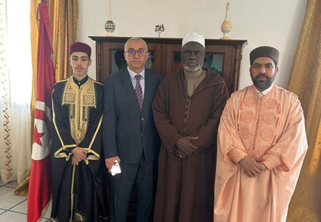 القارئ معاذ الربودي يفوز بالجائزة الأولى في حفظ كامل القرآن الكريم في مسابقة بالسينغال