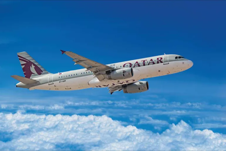 الخطوط القطرية تُشغّل رحلات من مسقط والرياض لدعم المسافرين العالقين