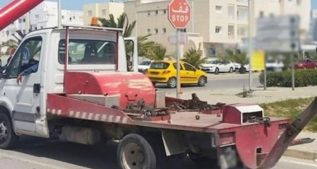 بداية من 5 مارس: رفع السيارات المخالفة لقواعد الوقوف بشارع الحبيب بورقيبة والأنهج المتفرعة عنه ليلا 