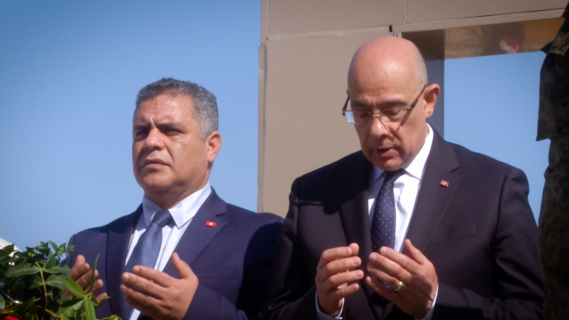 وزيرا الداخلية والدفاع يحييان الذكرى العاشرة لملحمة بن قردان