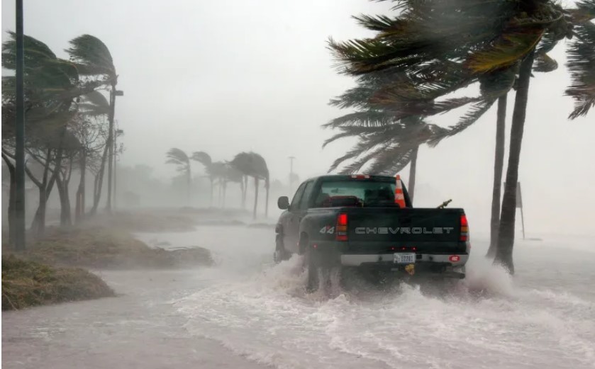 8 قتلى على الأقل جراء أعاصير مدمرة في الولايات المتحدة