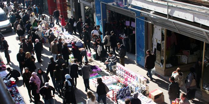 النائب صالح السالمي: ظاهرة الانتصاب الفوضوي تتطلب جانبا تشريعيا يقننها