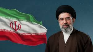 مجتبى خامنئي: يجب الاستمرار في إغلاق مضيق هرمز 