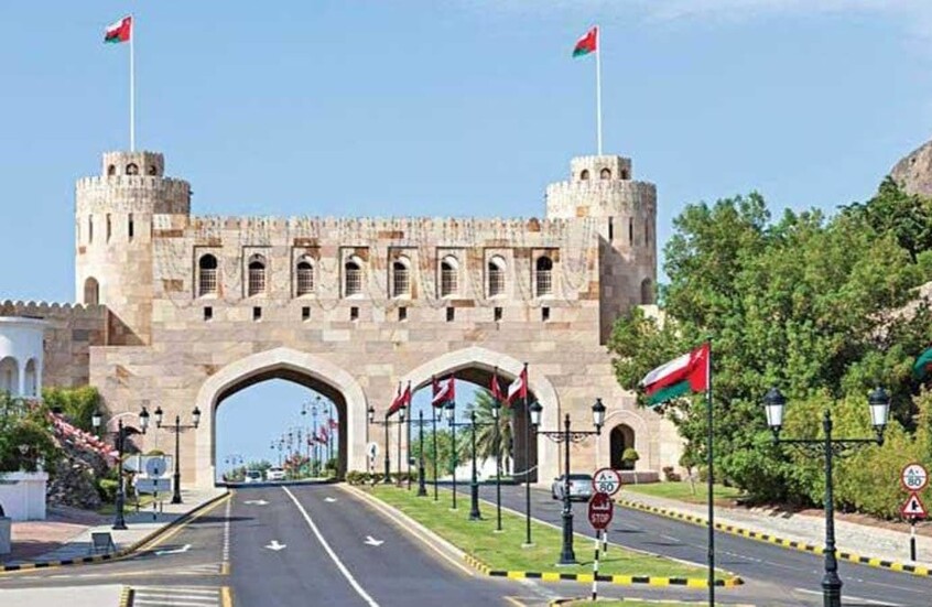 وفاة وافدين اثنين جراء سقوط طائرتين مسيرتين في ولاية صُحار العمانية