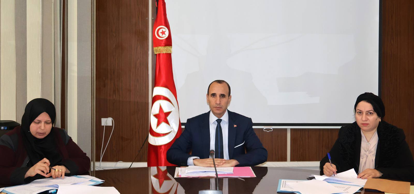 سليانة : إنعقاد اللجنة الفنية الإستشارية الجهوية لتحسين السكن .