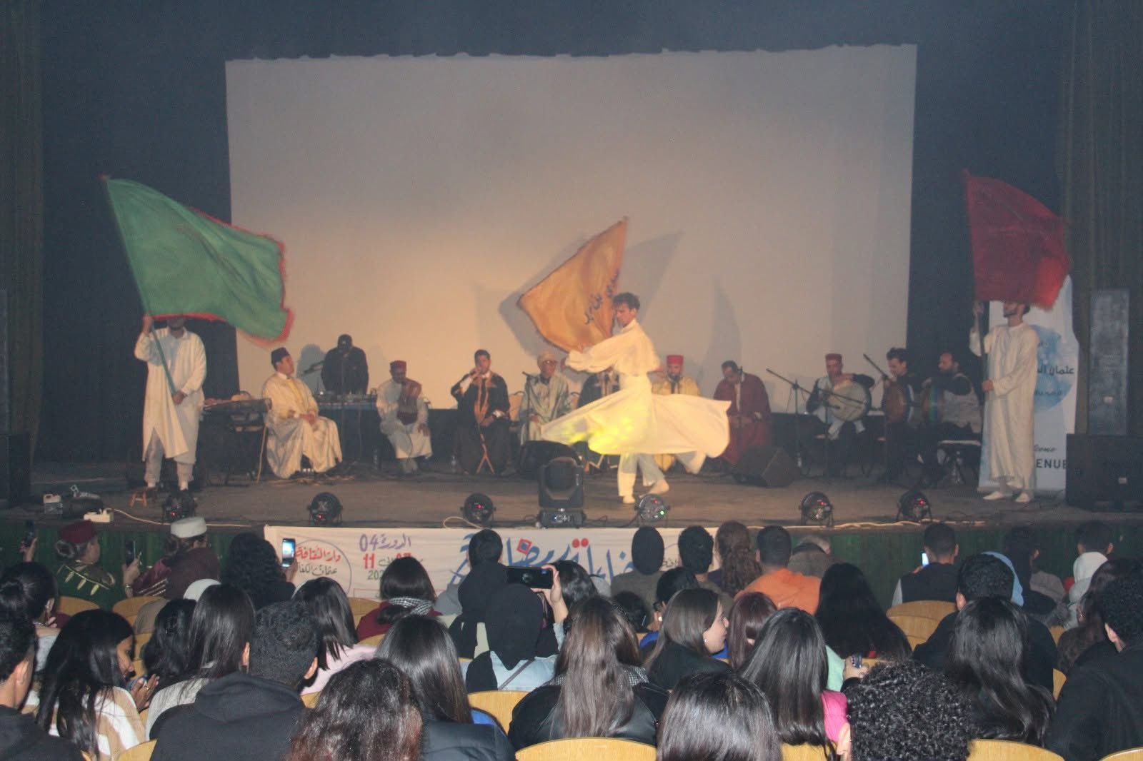 اختتام تظاهرة إضاءات رمضانية بدار الثقافة قمرت