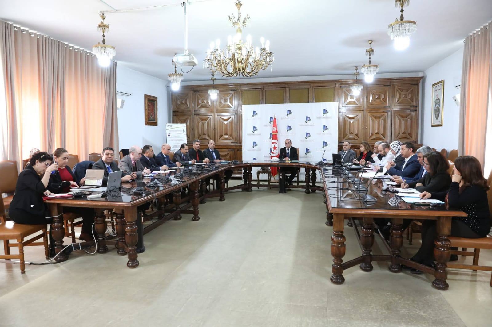 وزير التجهيز والإسكان يشرف على الاجتماع الختامي للجنة قيادة برنامج الكراء المملك