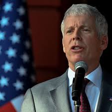 وزير الطاقة الأميركي: القوات الأميركية لم تهاجم البنية التحتية النفطية الإيرانية في جزيرة خرج.