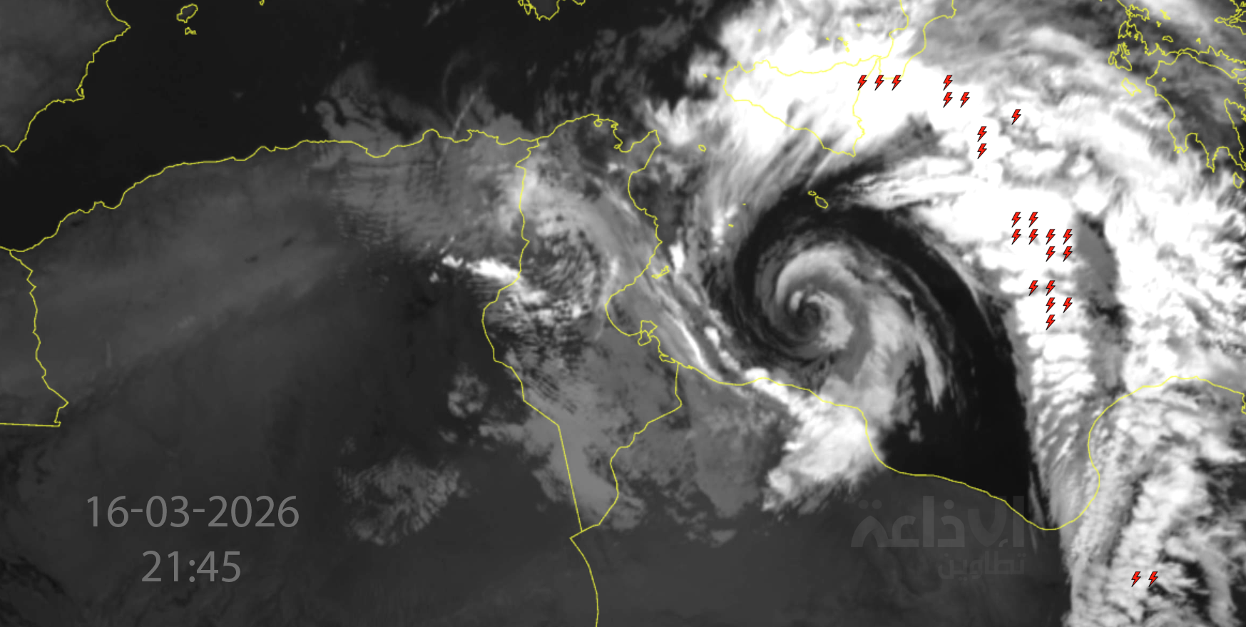 تواصل نزول الأمطار ليل الاثنين