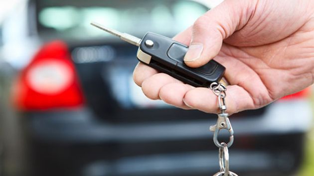 وزارة المالية توضح إجراءات اقتطاع "معلوم كراء السيارات" لدعم الصناديق الاجتماعية