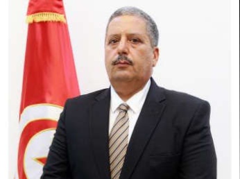 تواصل الاستشارات لتسوية وضعية نوّاب ما قبل 2006 و2008 