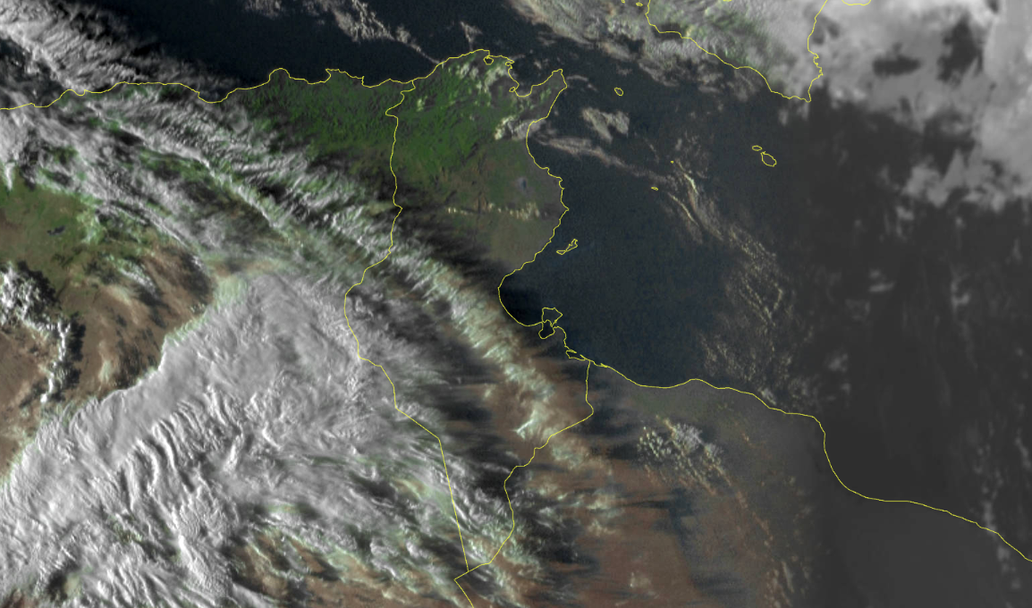 سحب عابرة باغلب المناطق ليل الاربعاء