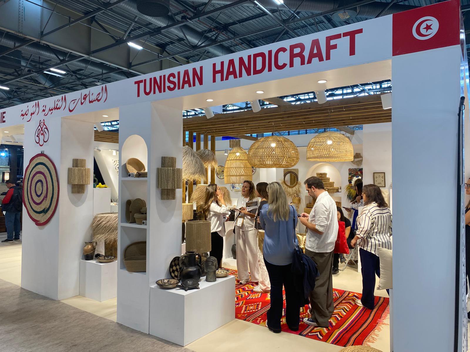 جامعة الصناعات التقليدية تفتح باب المشاركة التونسية في معرض باريس الدولي للحرفيين والتجار