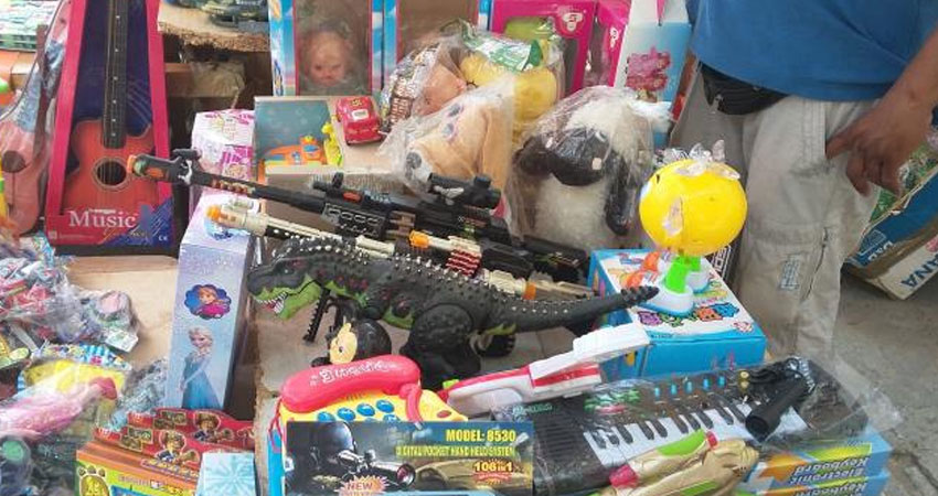 خلال رمضان: حجز 34187 قطعة لعب أطفال وإعادة تصدير وإتلاف 22708 قطعة أخرى