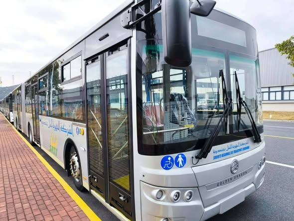 وصول 38 حافلة من الصين منها 22  ستوجه للشركة الجهوية للنقل بجندوبة و16 ستُخصص للشركة الجهوية للنقل بالكاف.