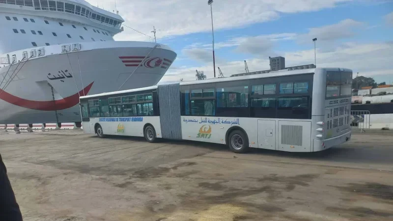 Transport public : réception de nouveaux bus pour renforcer les régions