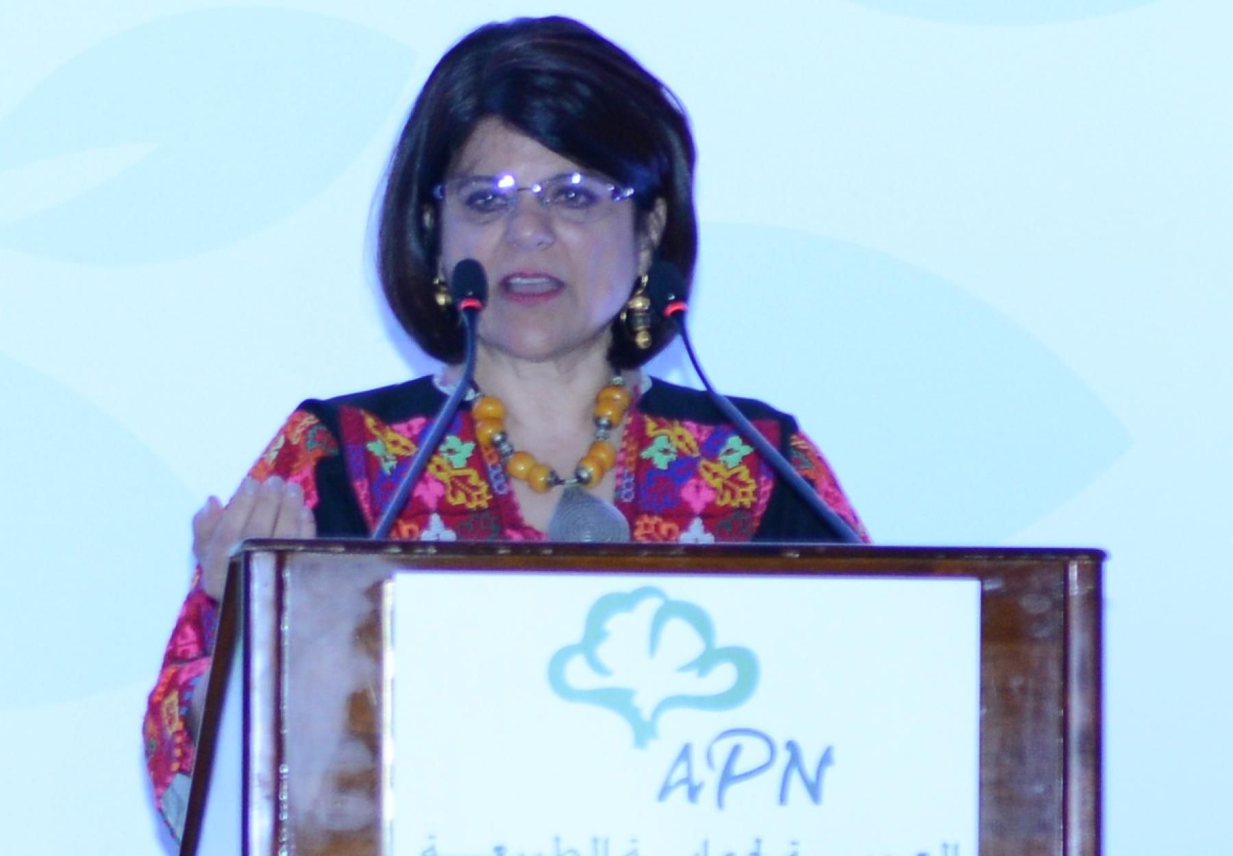 رئيسة الشبكة العربية للسيادة على الغذاء: استهداف الموارد المائية في الحروب ينذر بانهيار الأمن المائي في المنطقة