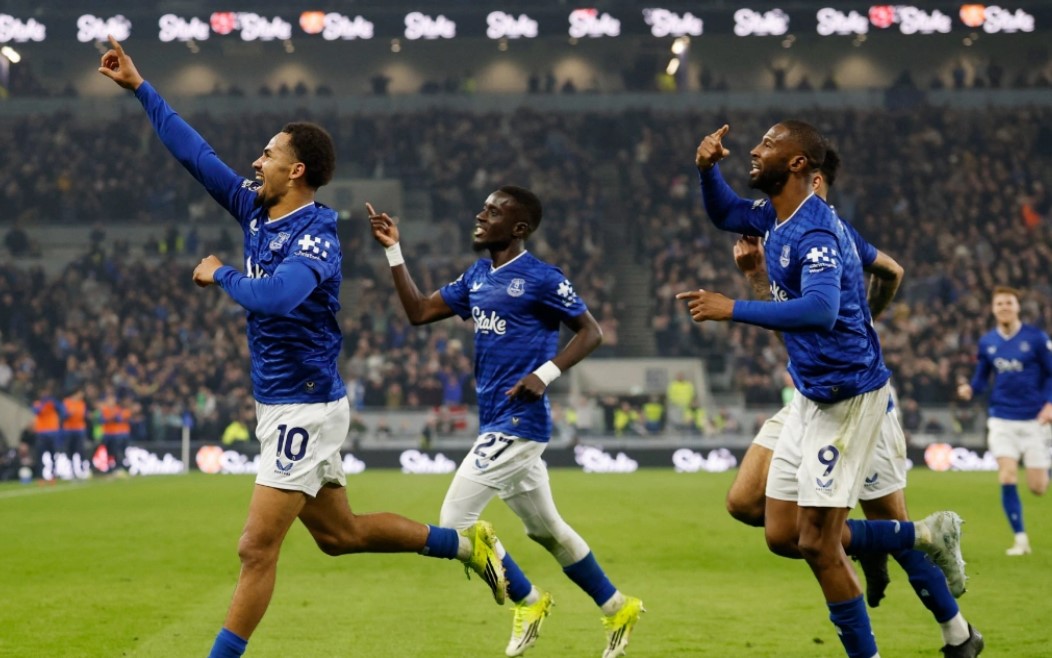 بطولة انقلترا : ثنائية بيتو تقود إيفرتون للفوز على تشيلسي وتعزز آماله القارية