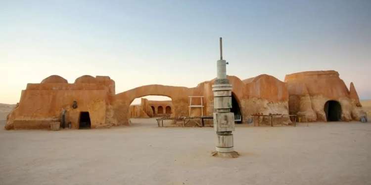 توزر: نواصل  فعاليات الاحتفال بمرور 50 سنة على تصوير فيلم "حرب النجوم" 