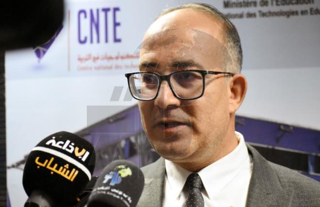 متفقّد بوزارة التربية : سيتم تمكين التلاميذ ممن تعذّر عليهم الولوج الى منصة الدعم المدرسي من استخدام قاعات الاعلامية بالمؤسسات التربوية